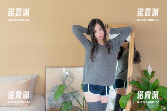 制服上的快乐：Bambi(밤비)全套图片，愉快的时光从这里开始！