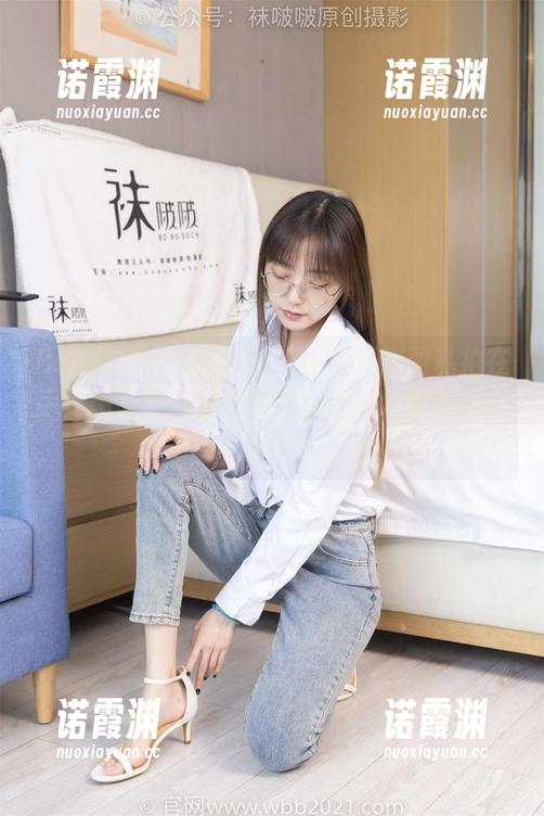 BoBoSocks袜啵啵-小甜豆 BoBoSocks袜啵啵 - 小甜豆原图私拍在手,感谢陪伴,是时候徒步进入假期的快乐了~