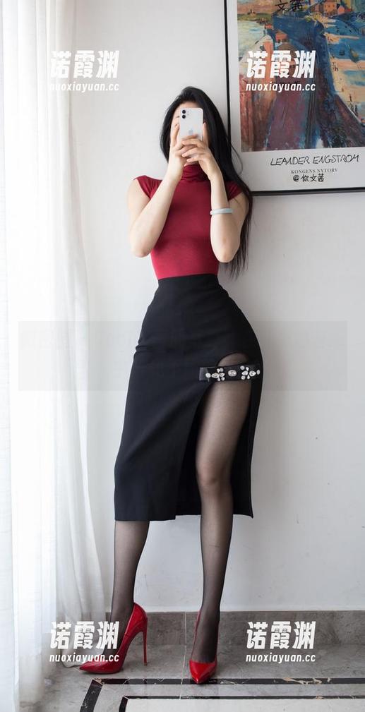 微密圈 - Cool文茜的写真，在这黑色魅惑中窥见不同的自己