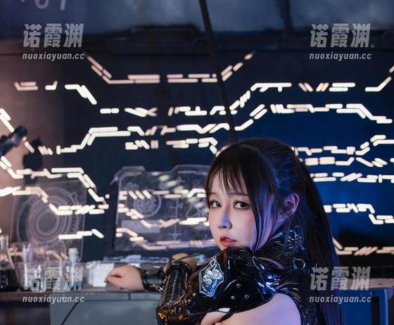 KANEKO_咔喵 KANEKO_咔喵白色图集,圣光别过来,我只想慢慢看你冷漠的身影。