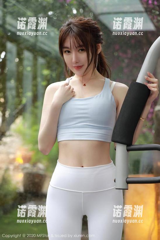 MFStar模范学院 - 原图找乐子：fairy如歌的美腿，这光滑程度堪比丝绸！