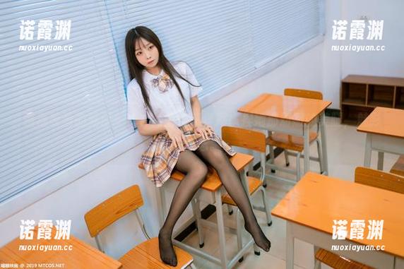 MTYH喵糖映画 喵糖映画的藤原千花,高清合集详尽拿捏她那幼嫩的美腿,魅影难忘。