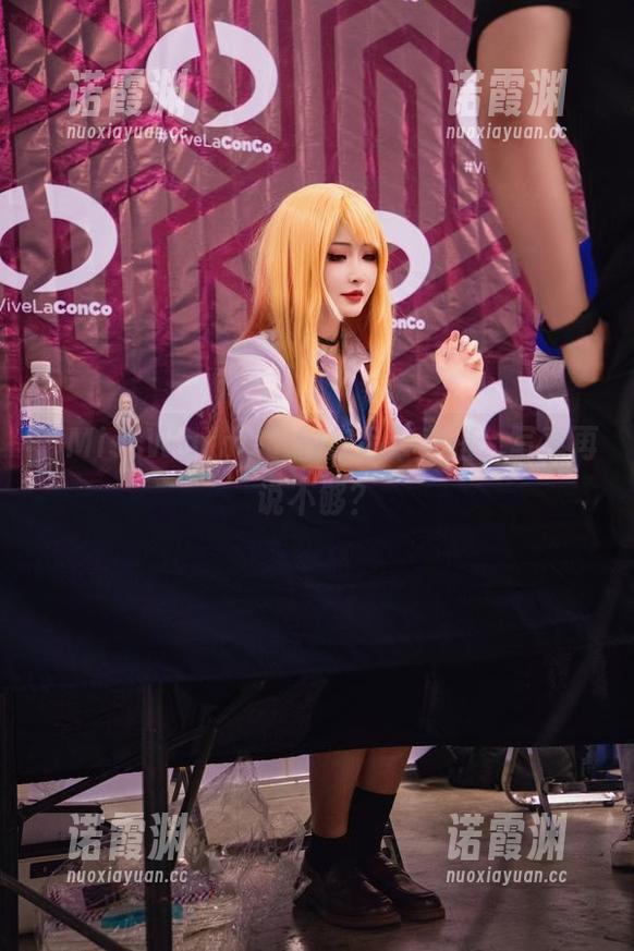 MissWarmJ “MissWarmJ”教你吊带穿搭,写真再说不够?