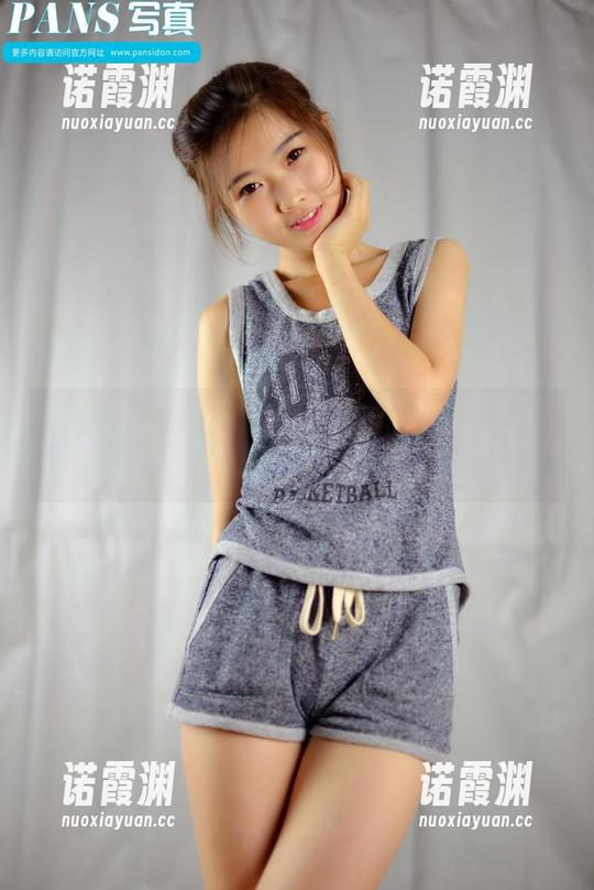 PANS-卓琳 PANS - 分享卓琳的短裤时刻,原图到底万无一失吗?