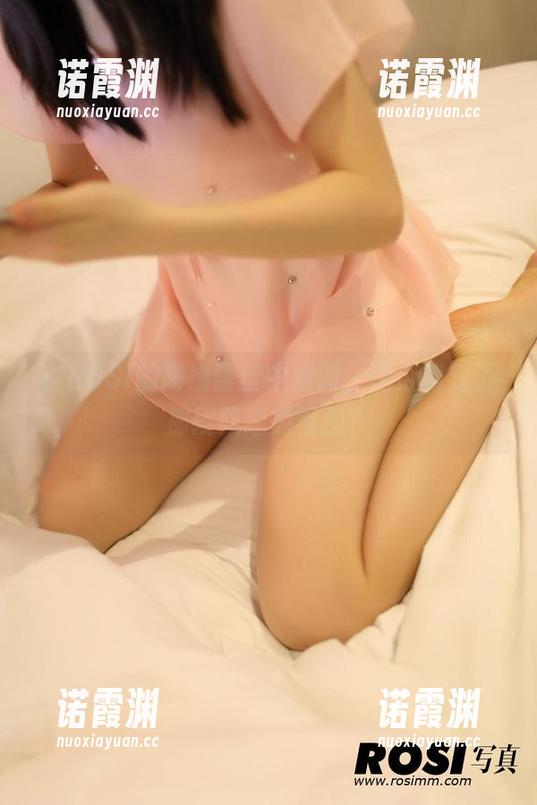 ROSI写真 在ROSI的高清蕾丝中漫游,是否找到了那段飘逸的氛围?