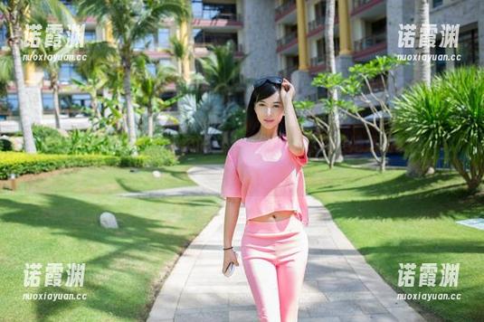 TuiGirl推女郎-艾栗栗 TuiGirl推女郎 - 艾栗栗的白裙合集——你觉得她是仙女还是邻家小妹?