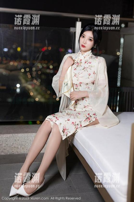 Xiuren秀人网-Carol周妍希 Xiuren秀人网 - 最新旗袍时刻,Carol周妍希的每一张图片都好像在诉说着别样的韵味~