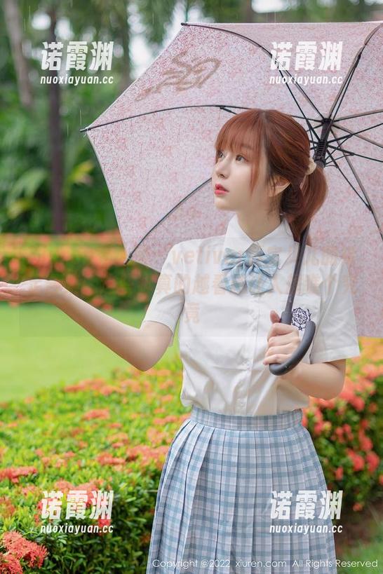 Xiuren秀人网 - vetiver嘉宝贝儿的裸足合集：这些脚真的越看越让人想瞧个究竟