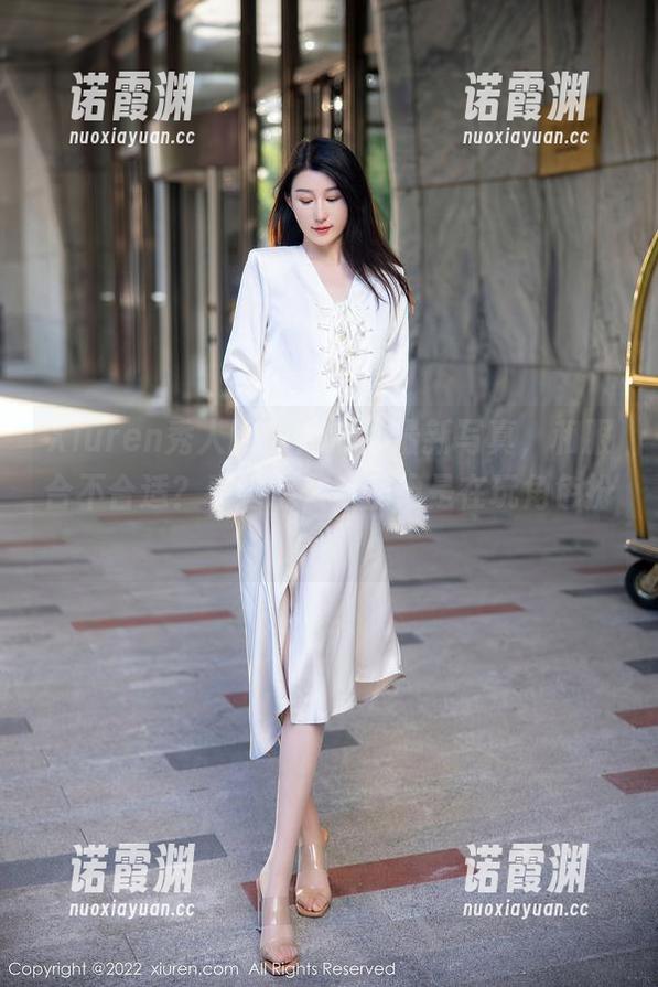 Xiuren秀人网-唐心心 Xiuren秀人网 - 唐心心最新写真,和服合不合适?看她怎么穿都像是在玩角色扮演。