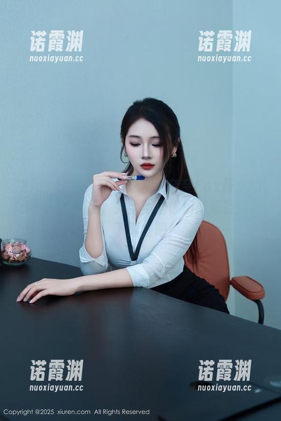 Xiuren秀人网-奈奈Fox Xiuren秀人网 - 这一波奈奈Fox修女的作品又燃又撩,完全不信你们能抵挡得住,下载去吧!