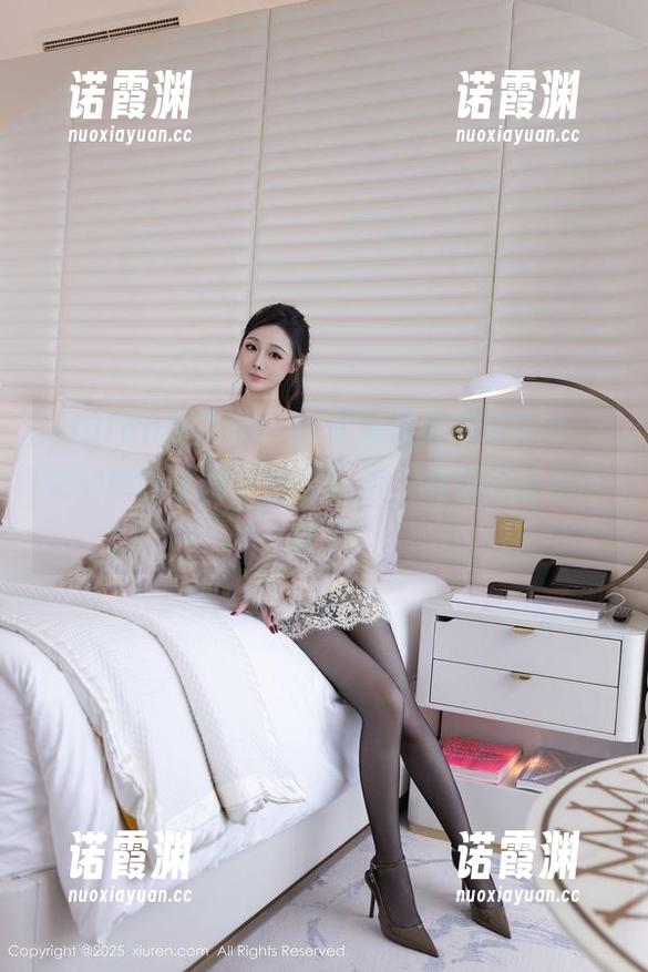 Xiuren秀人网-田冰冰 Xiuren秀人网 - 田冰冰这组美脚写真,完全刷新了我对脚的认知,难道我该改行了?