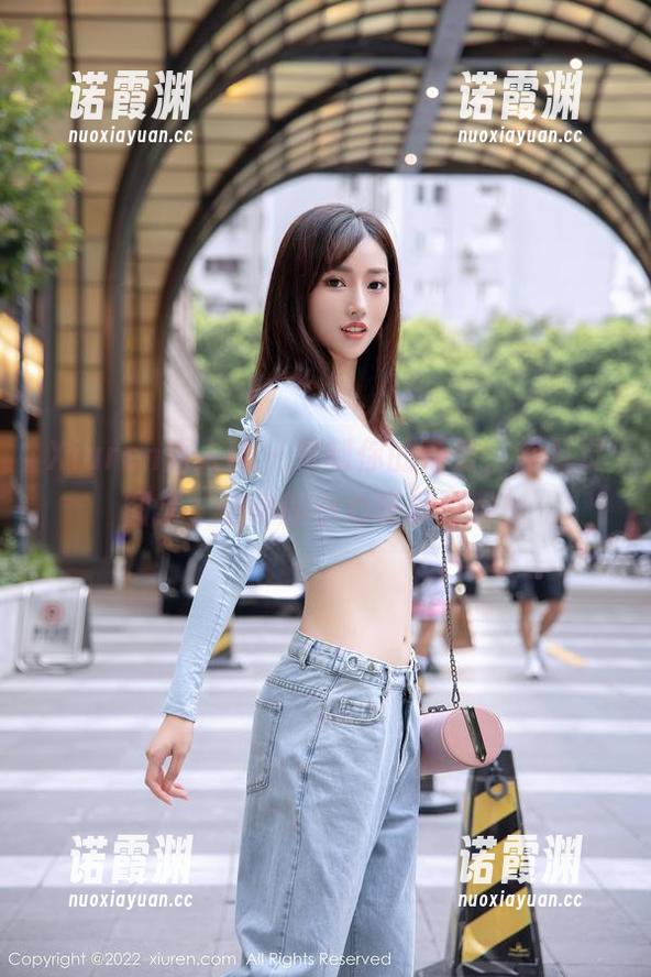 Xiuren秀人网-赵万灵 Xiuren秀人网 - 定制你的可爱,赵万灵图集,让你的小心脏砰砰跳!