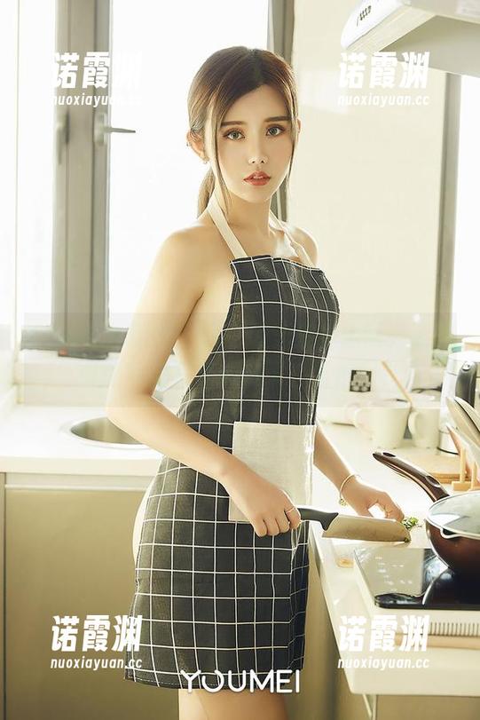 YouMi尤蜜荟 - 摆个姿势就能出画，潘琳琳的瑜伽写真充满了“震撼”！