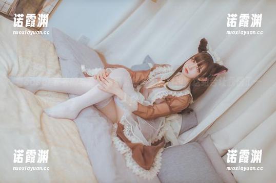 coser衣衣 看coser衣衣的写真,碧蓝航线与大凤旗袍,这组合让我愣了一秒!