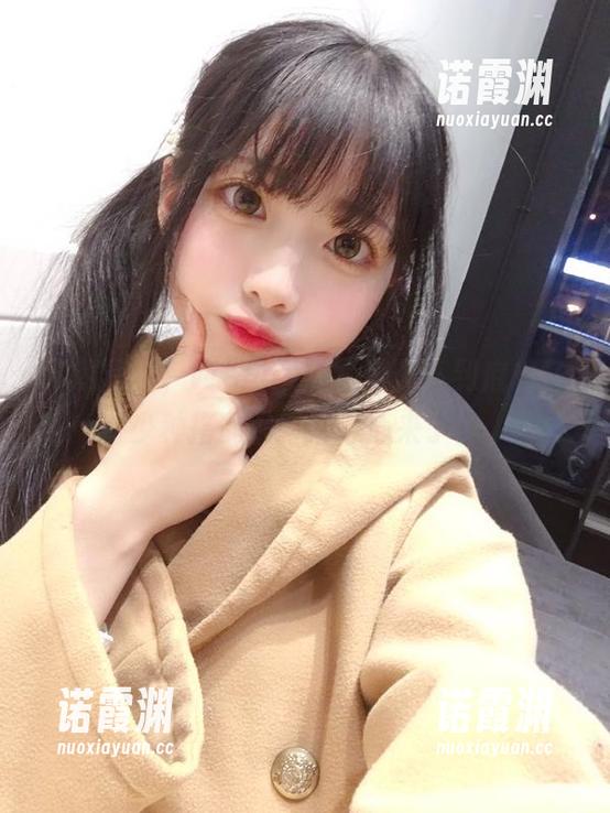 wendydydydy_酱油 定制写真,Wendy的“美足”到底有多少种搭配呢?好奇心来了。