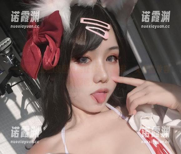 一笑芳香沁 一笑芳香沁的美图总能让你想入非非,女友的妆容我能说几天?