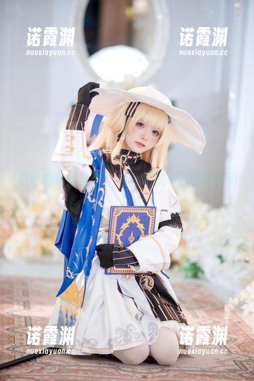 九柒喵 微妙的私房氛围:九柒喵和她的甲铁城和服