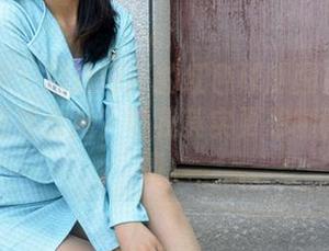 初夏女神 - 精选环环的红色球服图集：想说这件衣服适合她？可我其实更想聊聊她的表情。