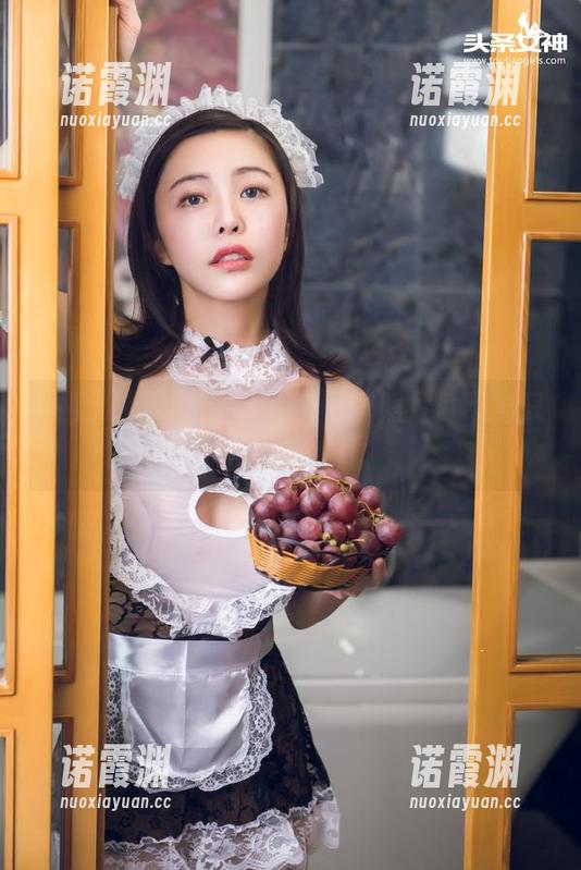 头条女神 - 教室的李丽莎，照片可不是只靠颜值哦！