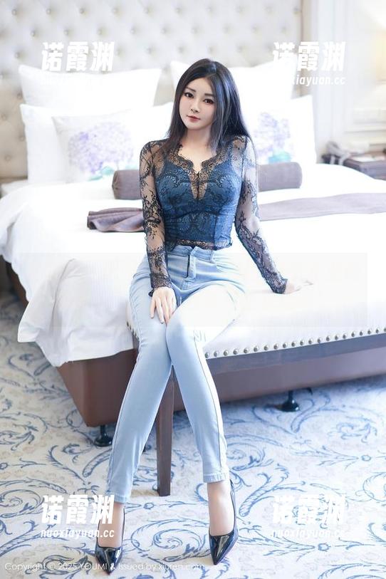 尤蜜荟-周妍希 尤蜜荟 - 周妍希的日常—有些不务正业的套图,下载之前我真有些犹豫呢!