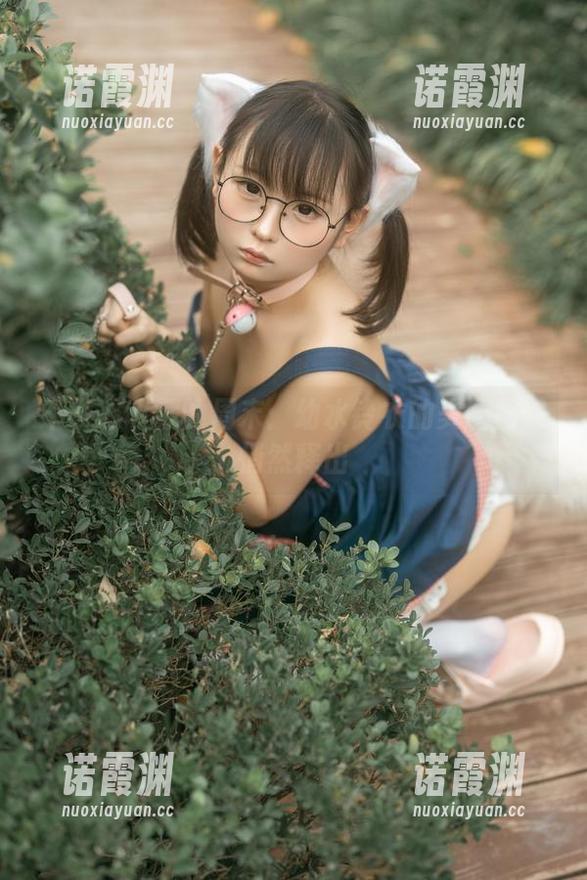 幼水铃衣 不小心收藏的周末:幼水铃衣的美图图包悄然释出
