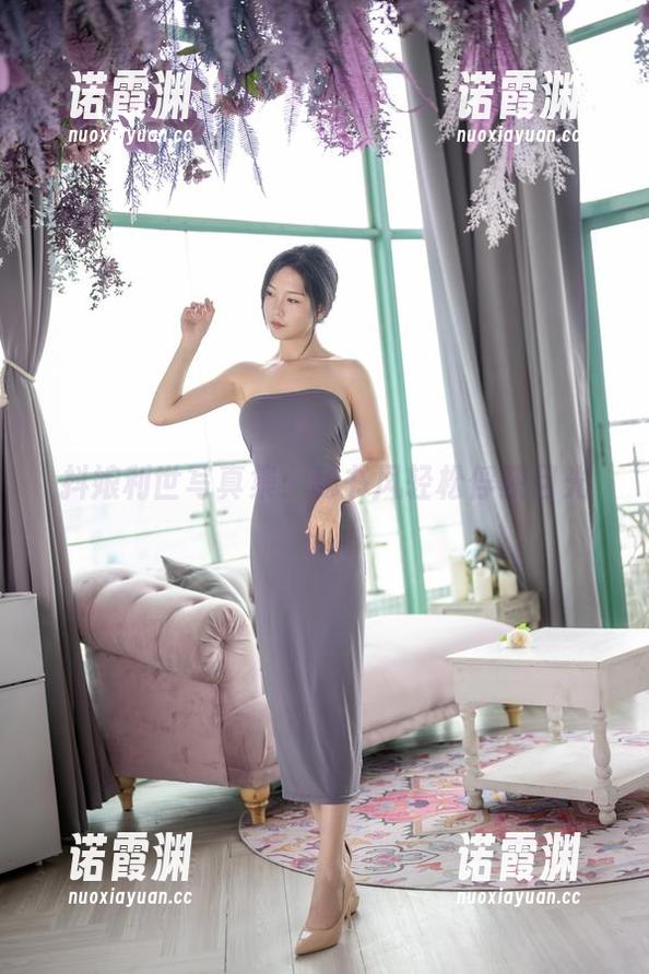 抖娘利世 抖娘利世写真集:秘书风轻松俘获目光