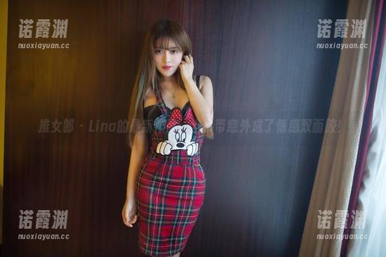 推女郎-Lina 推女郎 - Lina的最新作品:当吊带意外成了情感双面胶!