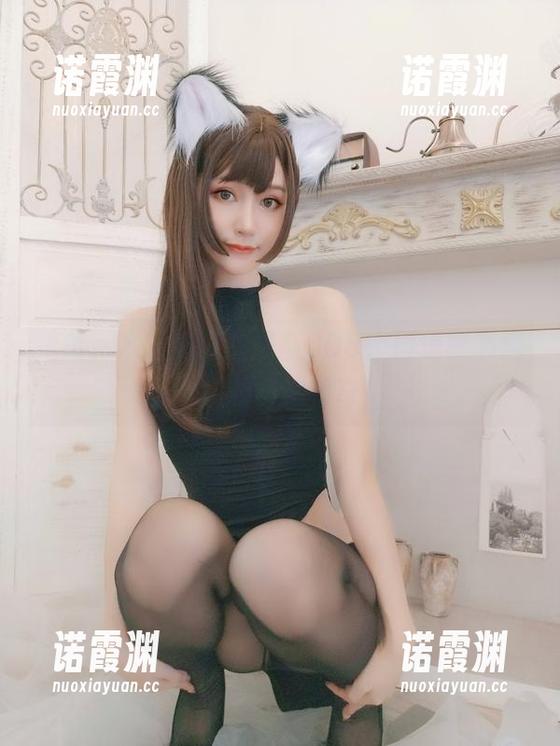 木之本果 抢镜!木之本果的最新COS,再现秘书退勤后的日常神奇!