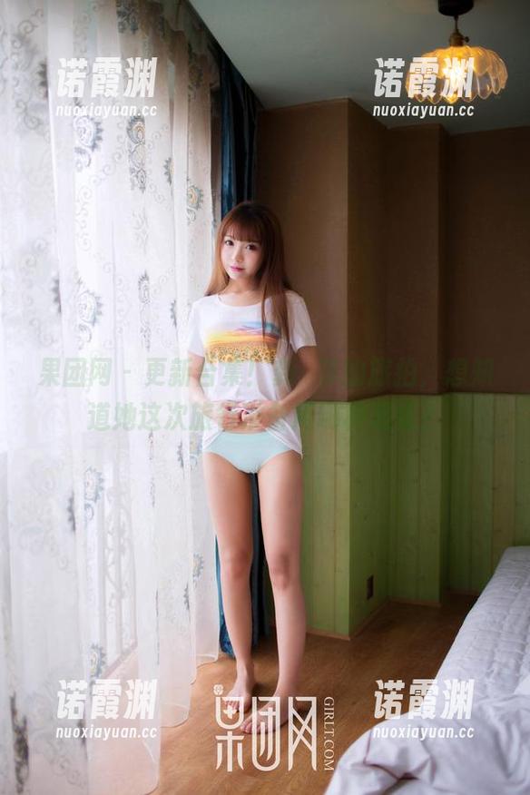 果团网-龚玥菲 果团网 - 更新合集!龚玥菲的旅拍,想知道她这次旅行准备用哪种表情?