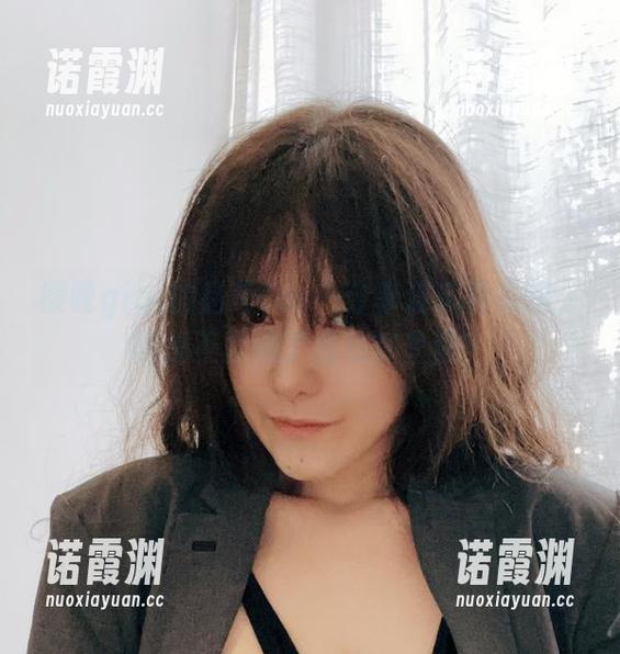 樱晚gigi 樱晚gigi的晶莹cos,分享过后我在想,她是不是藏了魔法在里面?