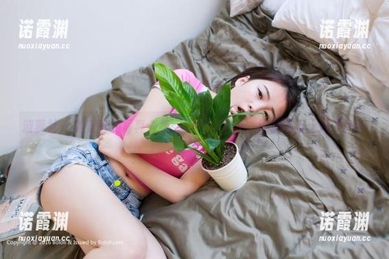 波萝社-夏美酱 波萝社 - 夏美酱的写真合集,美图不上天,那是要天上掉下来!