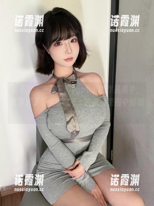 玉汇yuuhui 说不定——在玉汇yuuhui的作品集中,教室成了最佳小信号,快来看原图中的细节吧!