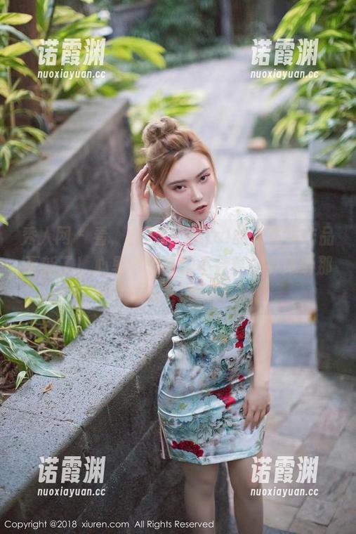 秀人网-梓萱Crystal 秀人网 - 看,梓萱Crystal的新花嫁作品更新了!心里老想着她不会真打算嫁给那只可爱的毛绒玩具吧?