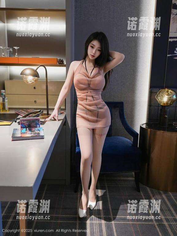秀人网-清妙 秀人网 - 图集里的清妙,夏天果然是个让人“怀疑人生”的主题啊。