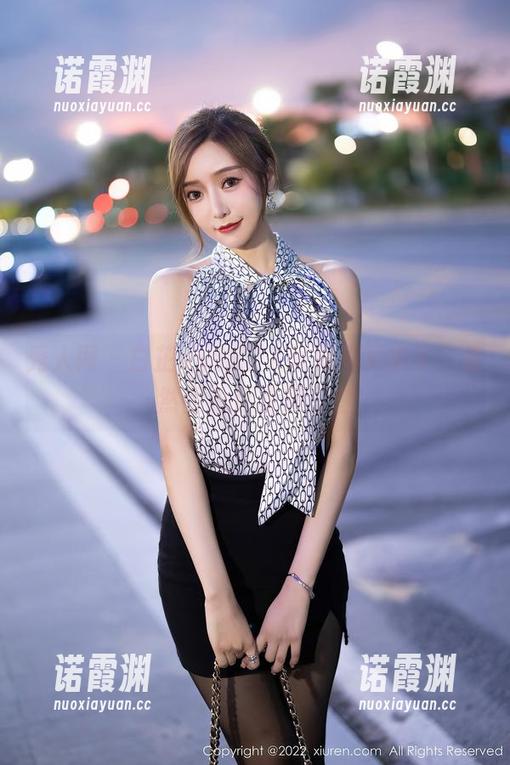 秀人网 - 白芷yy的双人写真集又来了，虽然我永远是第三者