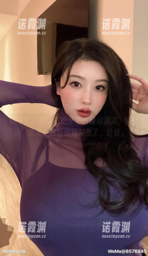 童小芯 微密圈 - 童小芯的原图,福利满满,别说,我现在都怕跟她对视了,哈哈。