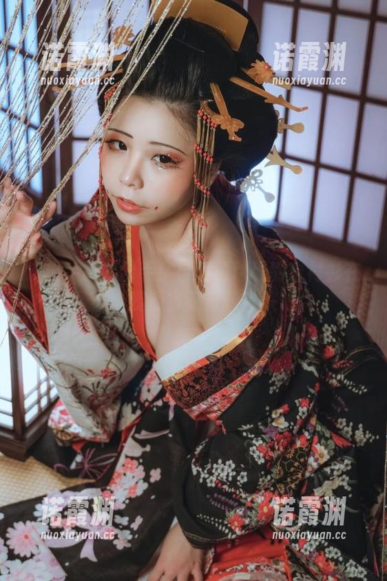 自闭颜球球 该出手时就出手!自闭颜球球的白衬衫在线,资源多到反转常识!