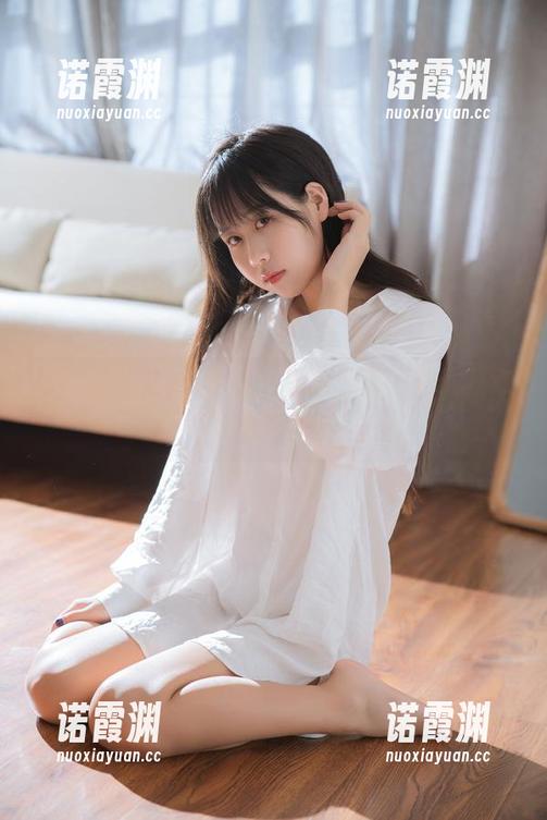 看！萌芽儿o0高清比基尼写真，你敢不敢多看两眼？