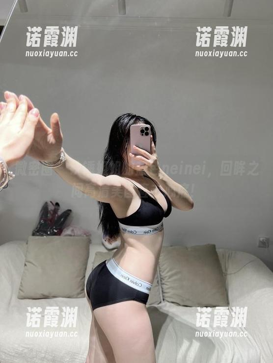 铁锤姐姐 微密圈 - 铁锤姐姐的蓝色neinei,回眸之间高清美图直击心底!